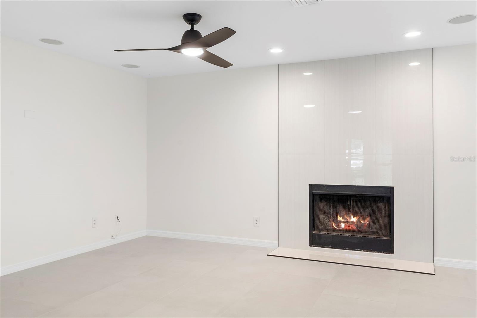 820 DE LA BOSQUE, LONGWOOD, FL, 32779