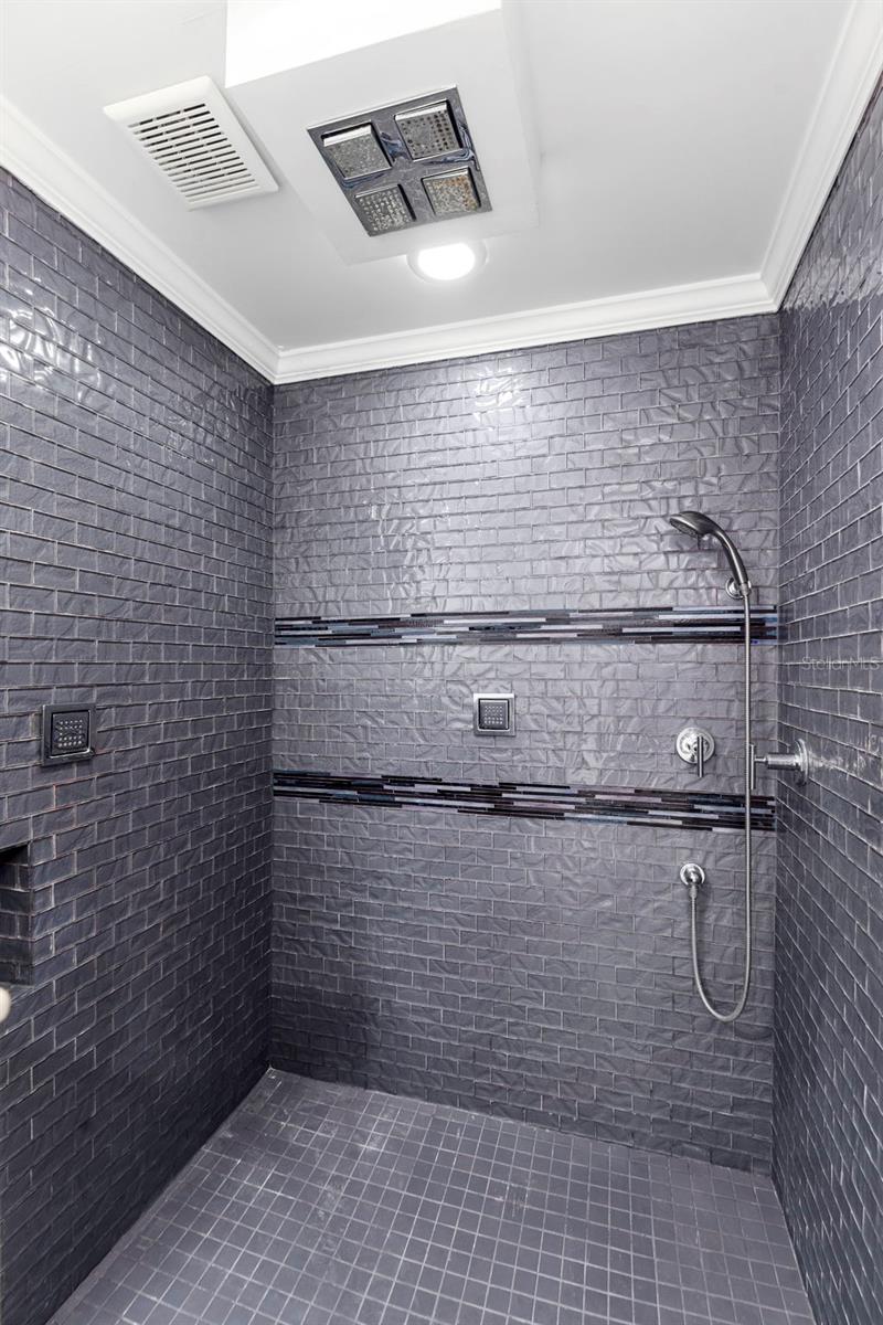 820 DE LA BOSQUE, LONGWOOD, FL, 32779