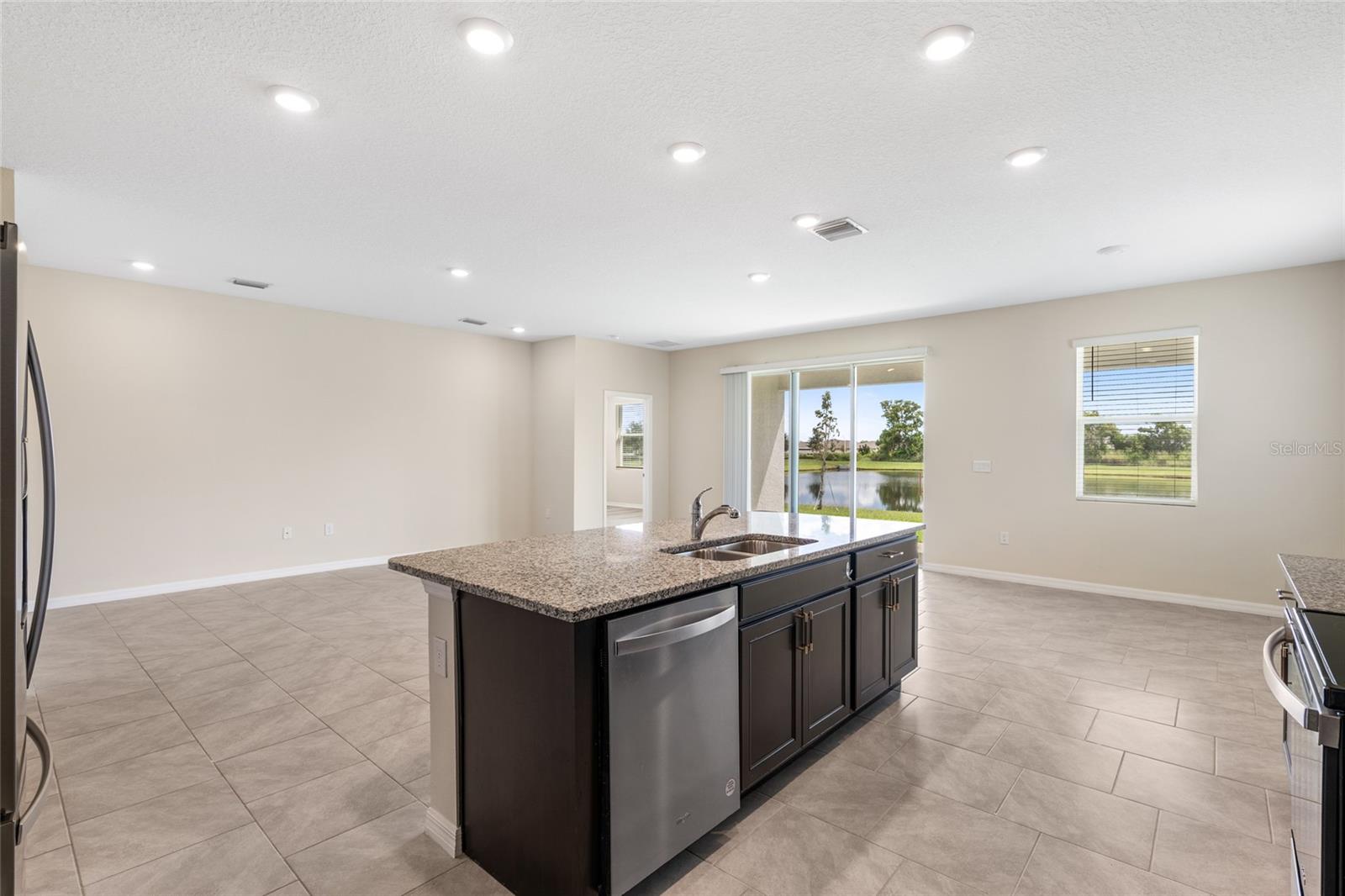 16781 GLACIER BAY LOOP, WIMAUMA, FL, 33598