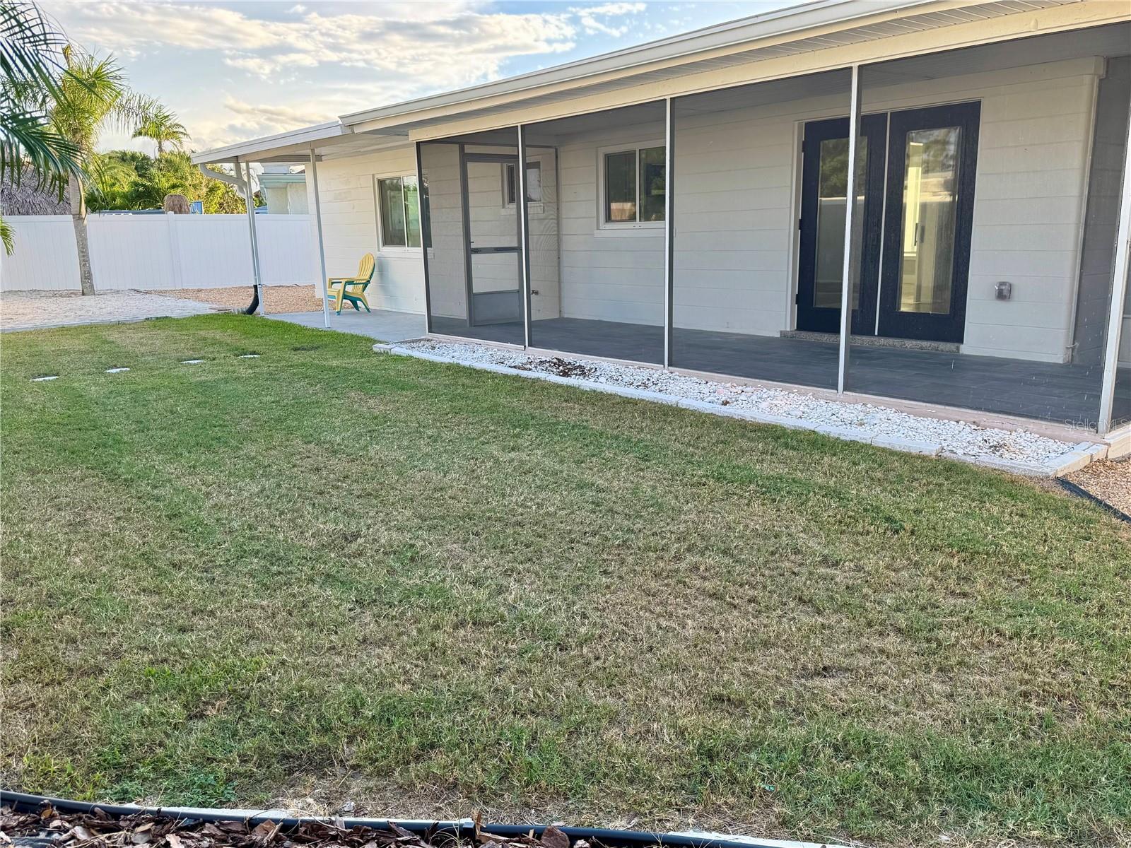 745 SUNSET CV, MADEIRA BEACH, FL, 33708