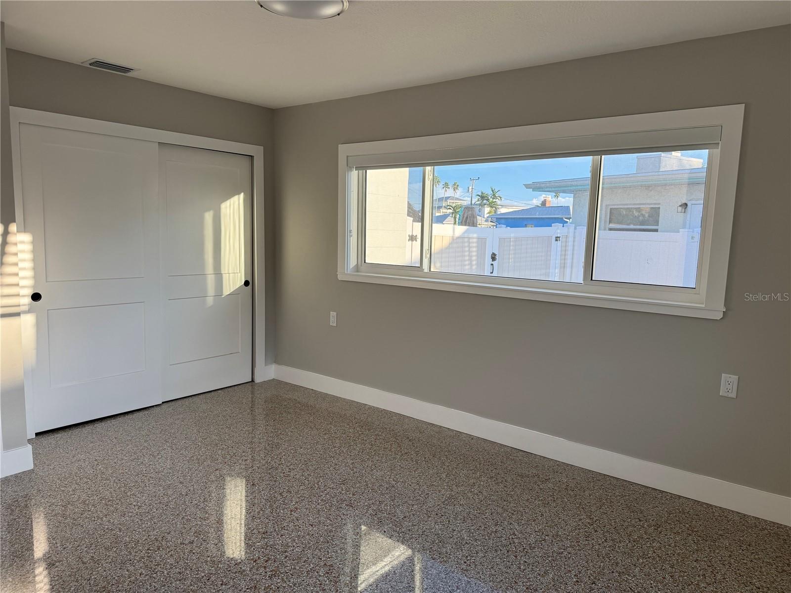 745 SUNSET CV, MADEIRA BEACH, FL, 33708