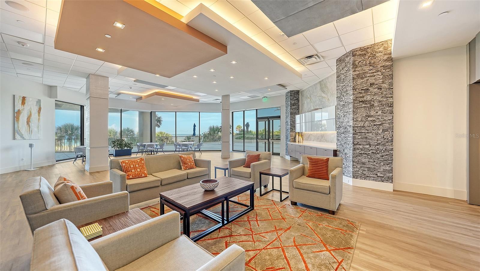 1211 GULF OF MEXICO DR #301, LONGBOAT KEY, FL, 34228