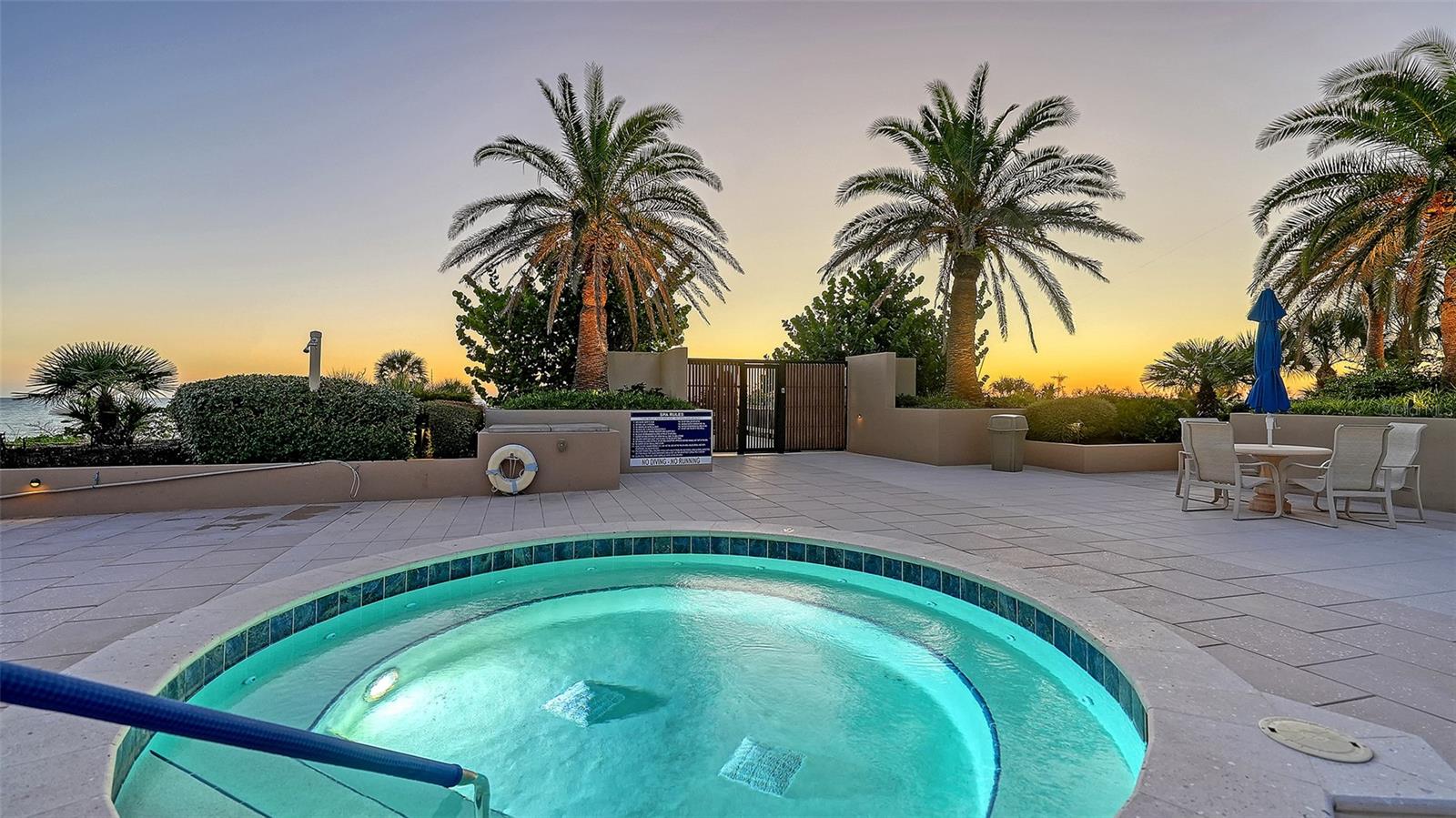 1211 GULF OF MEXICO DR #301, LONGBOAT KEY, FL, 34228