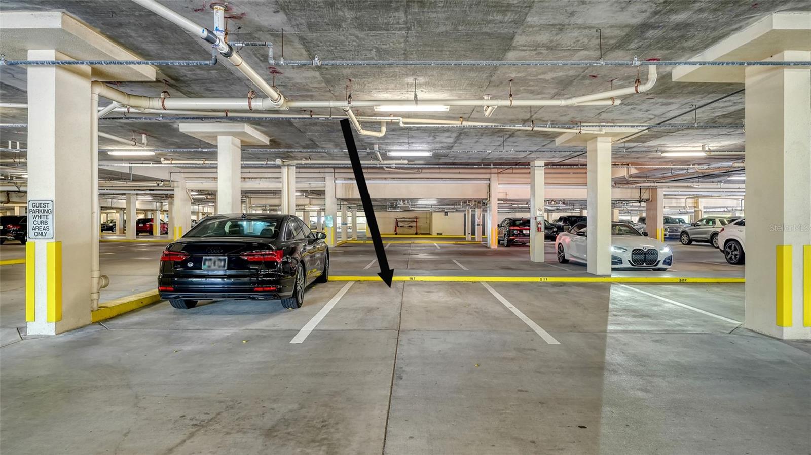 1211 GULF OF MEXICO DR #301, LONGBOAT KEY, FL, 34228