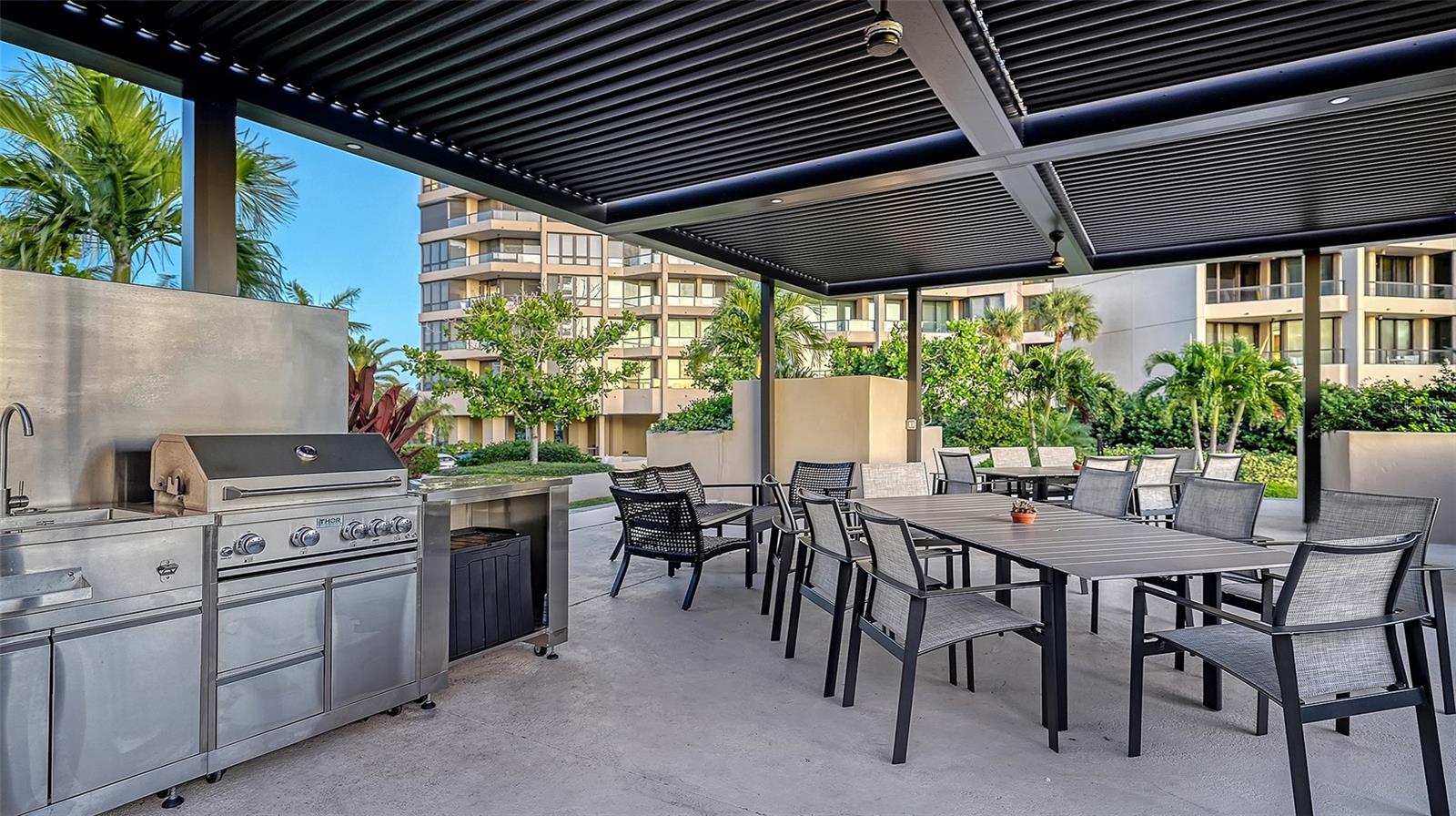 1211 GULF OF MEXICO DR #301, LONGBOAT KEY, FL, 34228