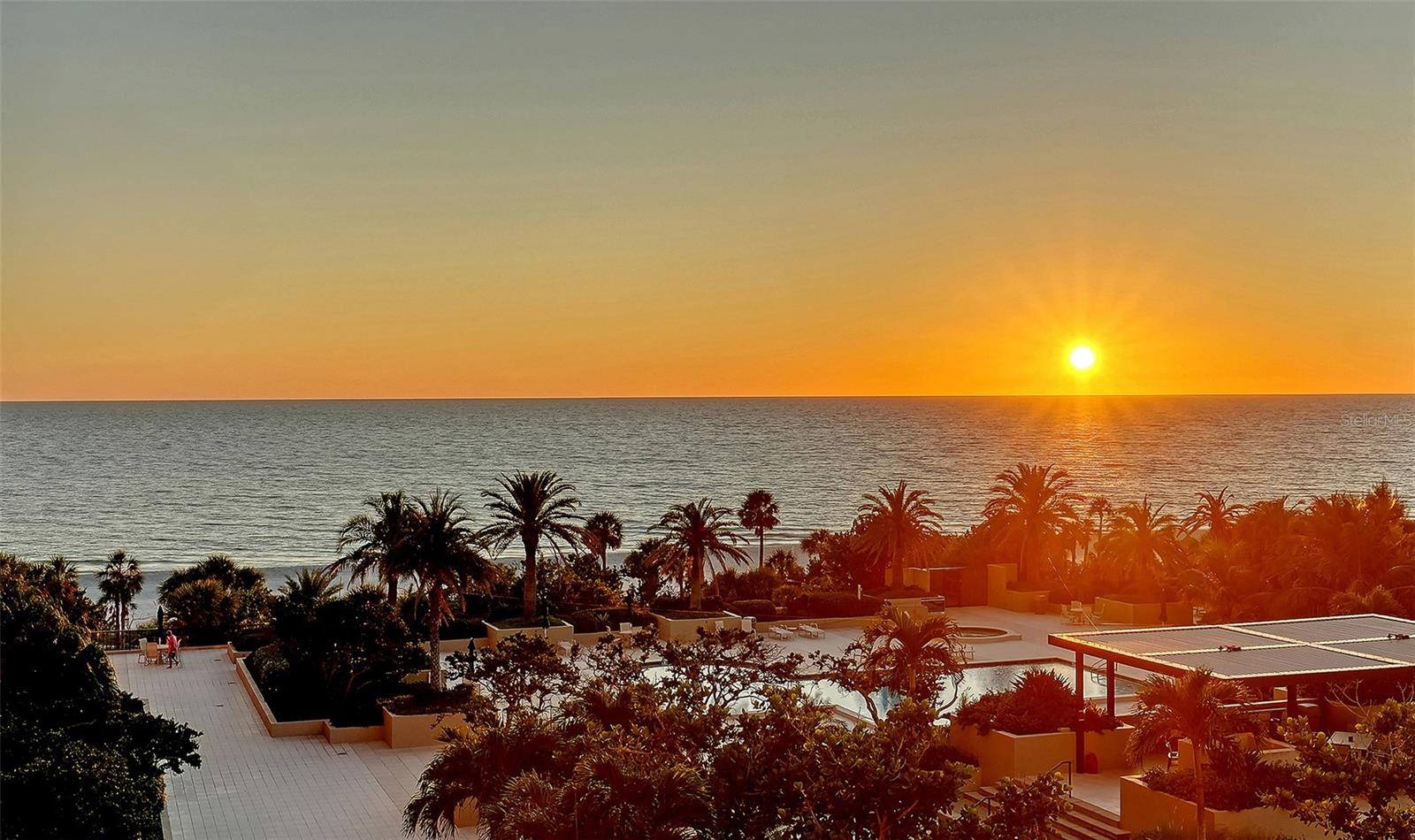 1211 GULF OF MEXICO DR #301, LONGBOAT KEY, FL, 34228