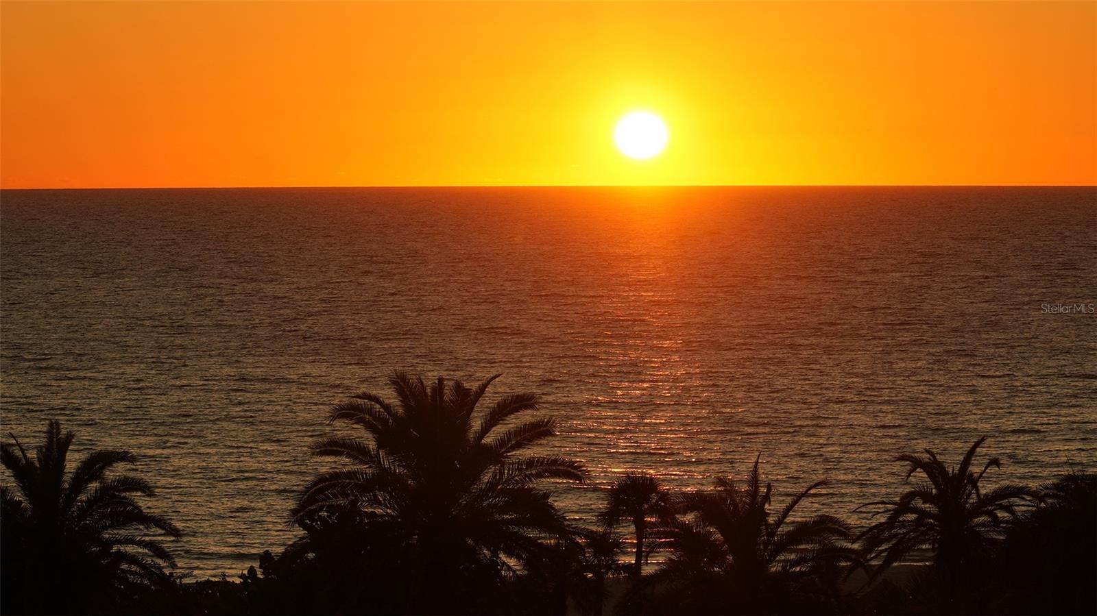 1211 GULF OF MEXICO DR #301, LONGBOAT KEY, FL, 34228