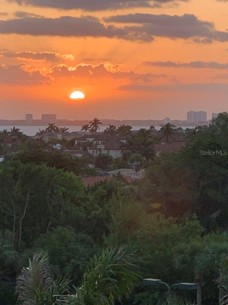 1211 GULF OF MEXICO DR #301, LONGBOAT KEY, FL, 34228