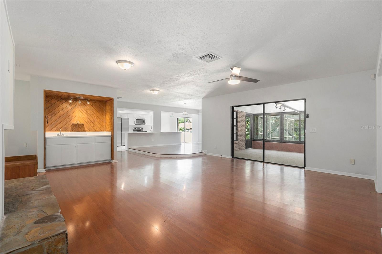 BUCKHORN GOLF CLUB ESTATES PHA, VALRICO, FL, 33596