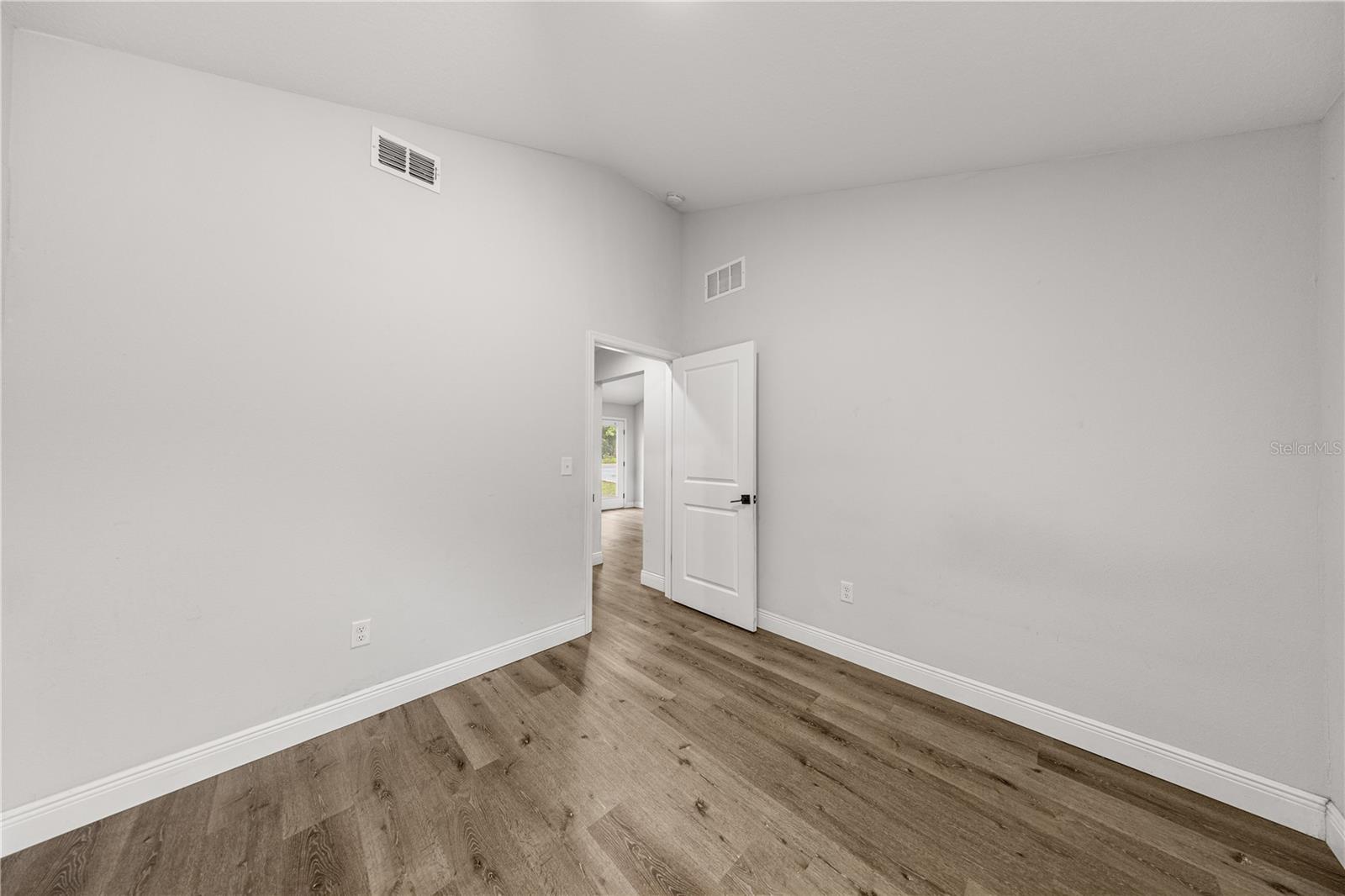 5872 NW 2ND PL, OCALA, FL, 34482