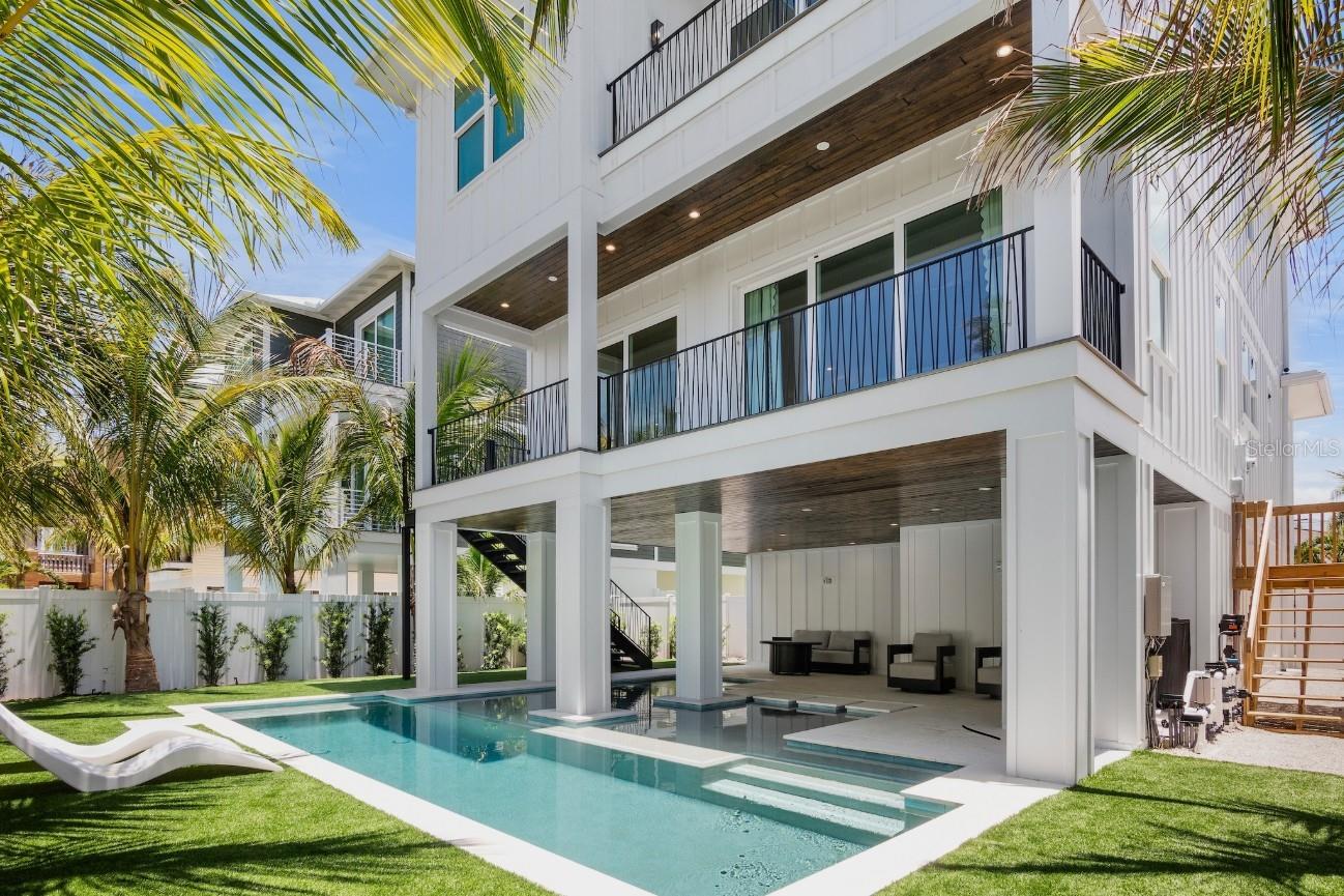 2412 AVENUE C, BRADENTON BEACH, FL, 34217