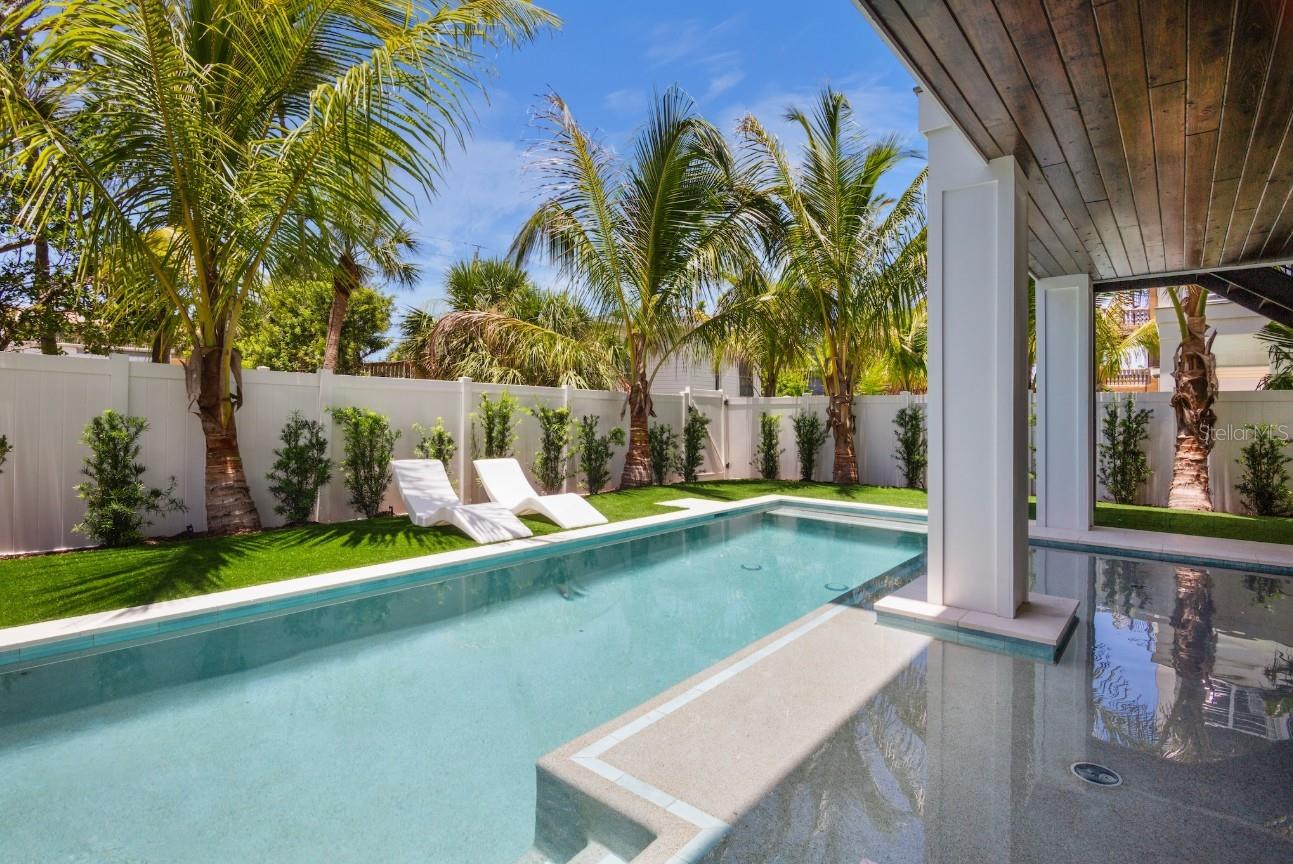 2412 AVENUE C, BRADENTON BEACH, FL, 34217