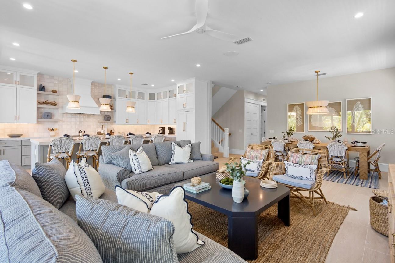 2412 AVENUE C, BRADENTON BEACH, FL, 34217