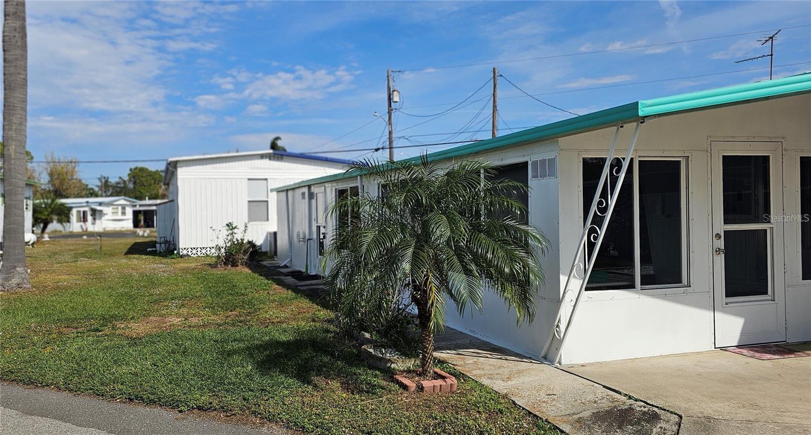 3811 LINWOOD, BRADENTON, FL, 34208