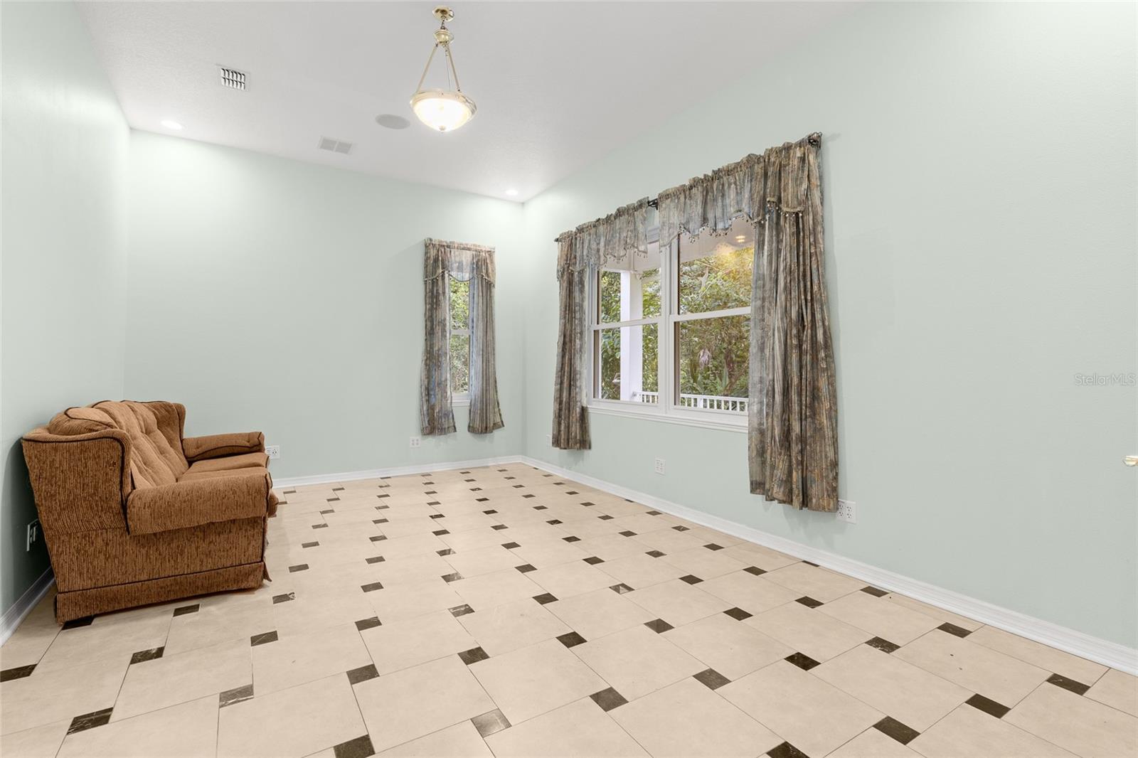 4800 DIKE RD, OVIEDO, FL, 32765