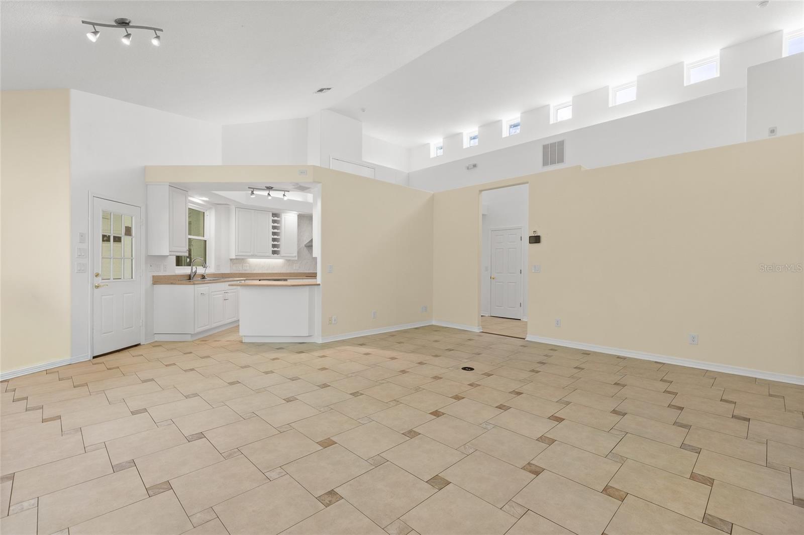 4800 DIKE RD, OVIEDO, FL, 32765