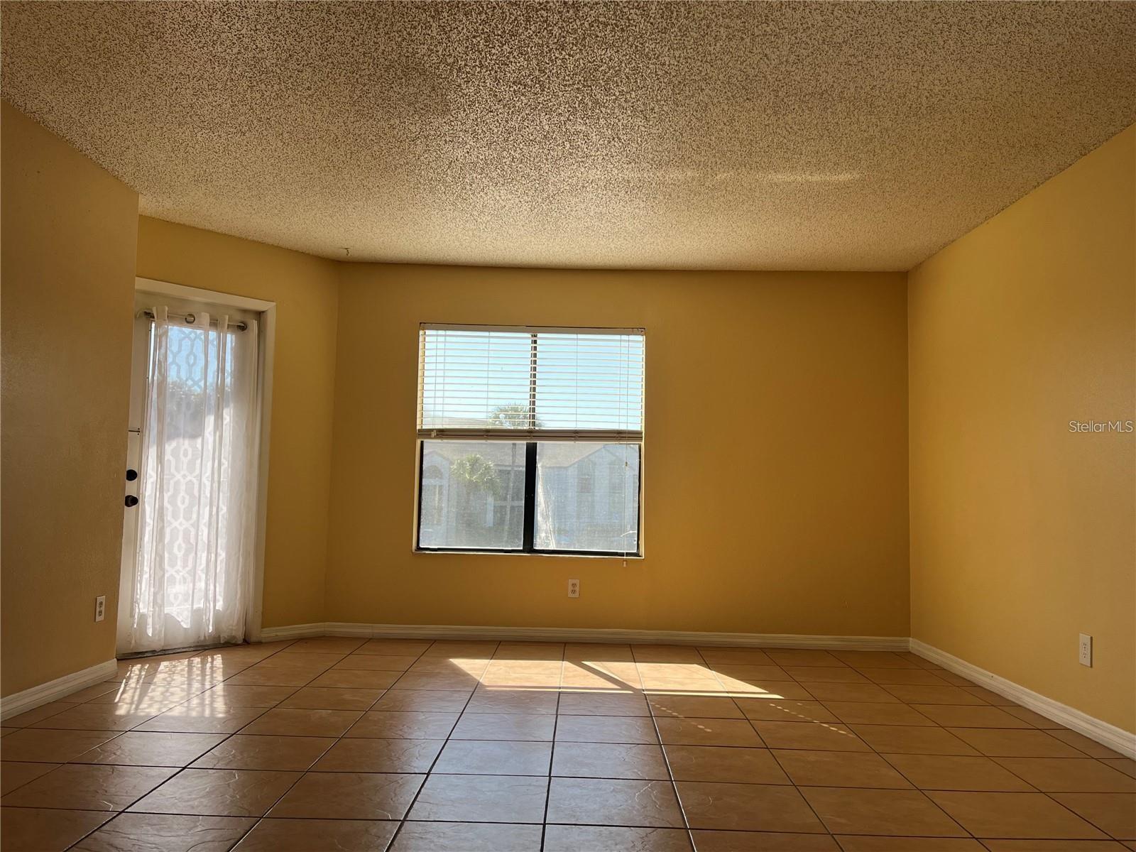 2131 CASCADES BLVD #203, KISSIMMEE, FL, 34741