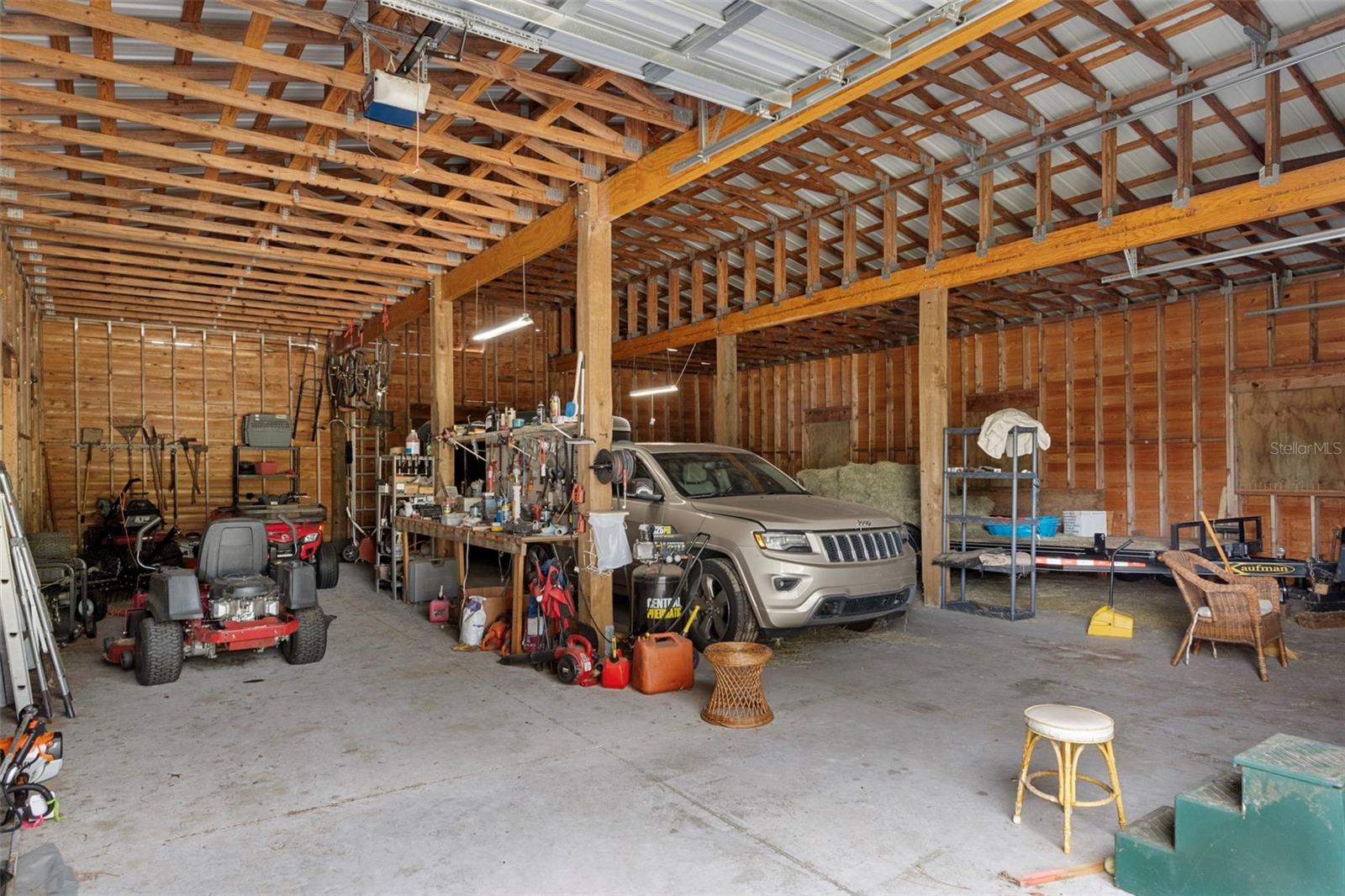 4202 N PONY DR, BEVERLY HILLS, FL, 34465