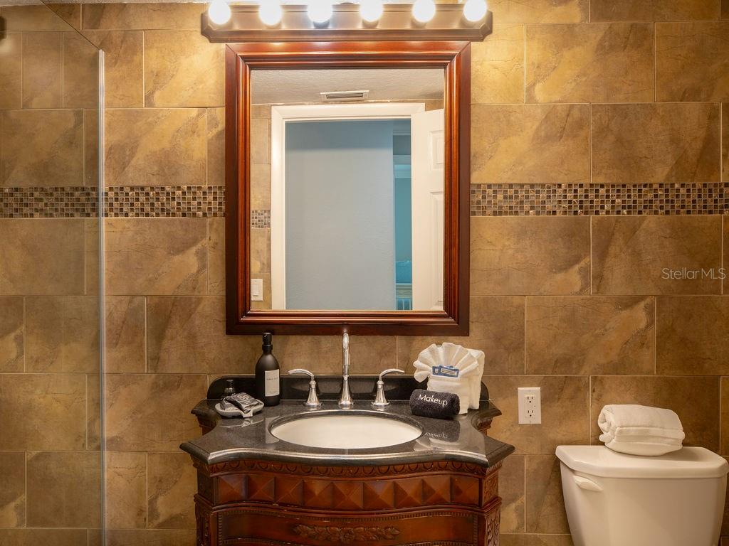 185 BRIGHTWATER DR #5, CLEARWATER BEACH, FL, 33767