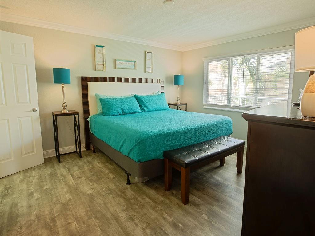 185 BRIGHTWATER DR #5, CLEARWATER BEACH, FL, 33767