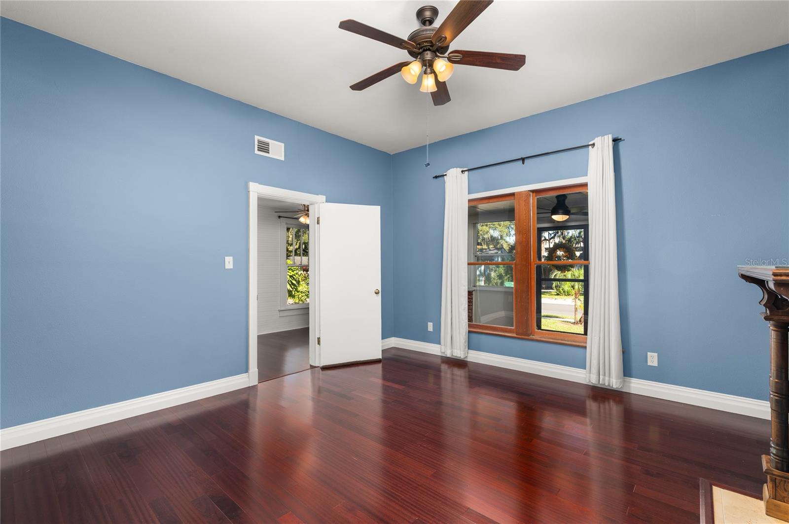 40 W SMITH ST, WINTER GARDEN, FL, 34787