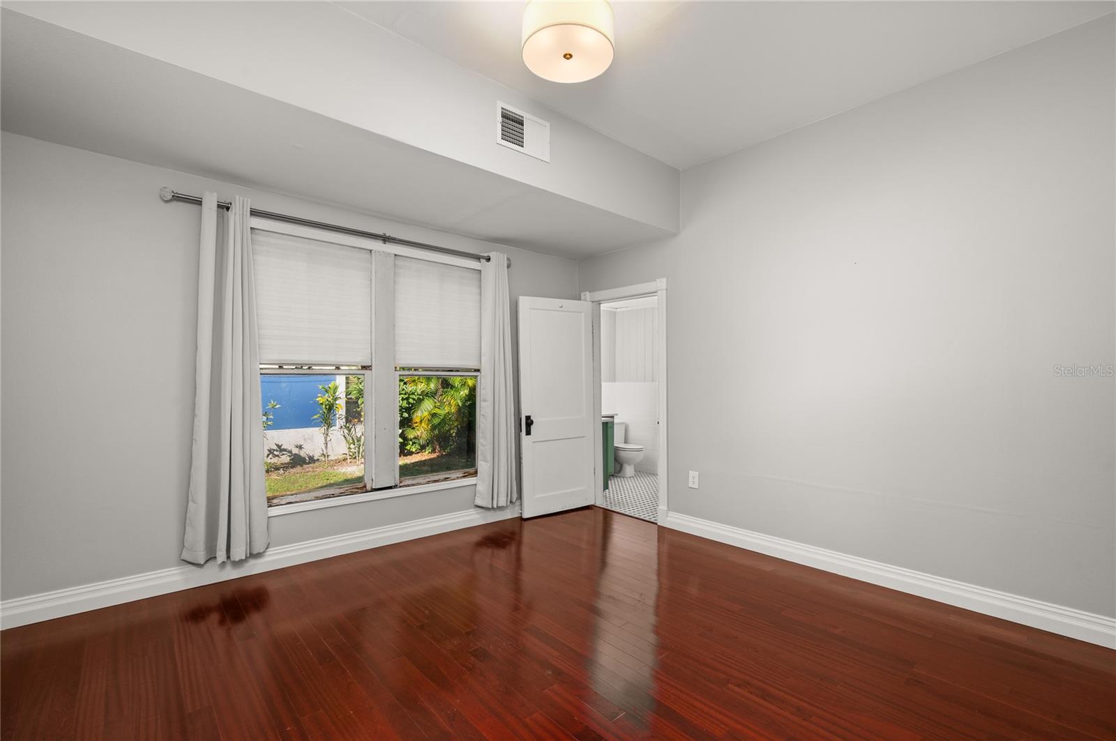 40 W SMITH ST, WINTER GARDEN, FL, 34787