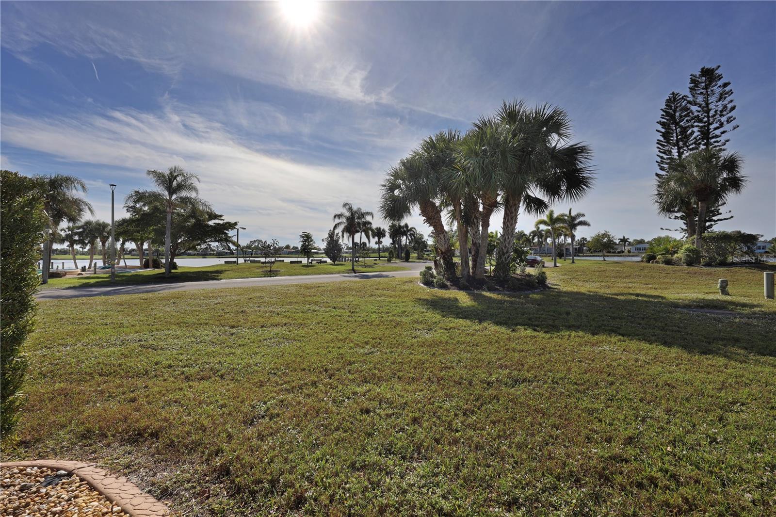 2100 KINGS HWY #19, PORT CHARLOTTE, FL, 33980