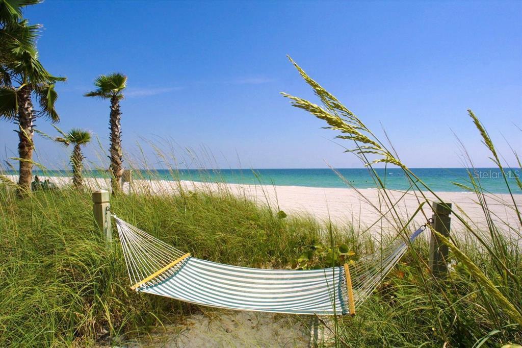 16750 GULF BLVD #214, NORTH REDINGTON BEACH, FL, 33708