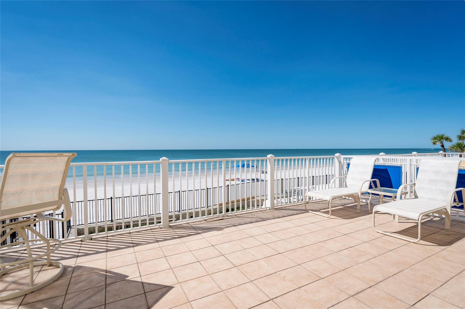 16750 GULF BLVD #214, NORTH REDINGTON BEACH, FL, 33708