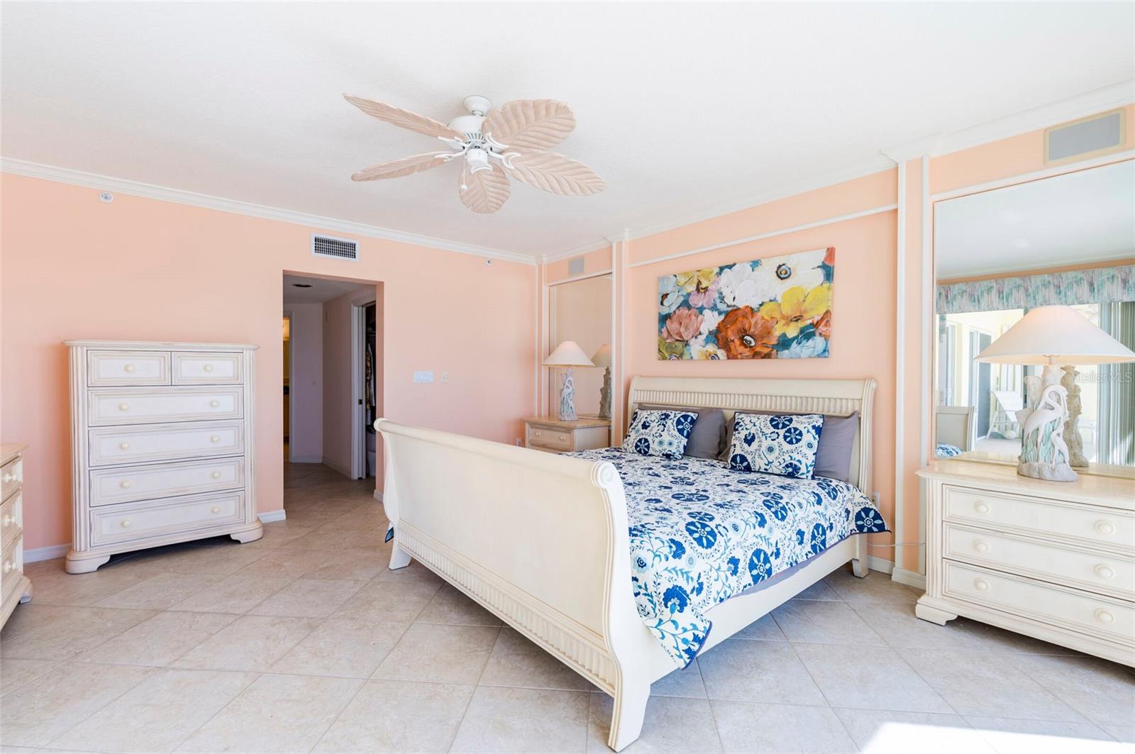 16750 GULF BLVD #214, NORTH REDINGTON BEACH, FL, 33708