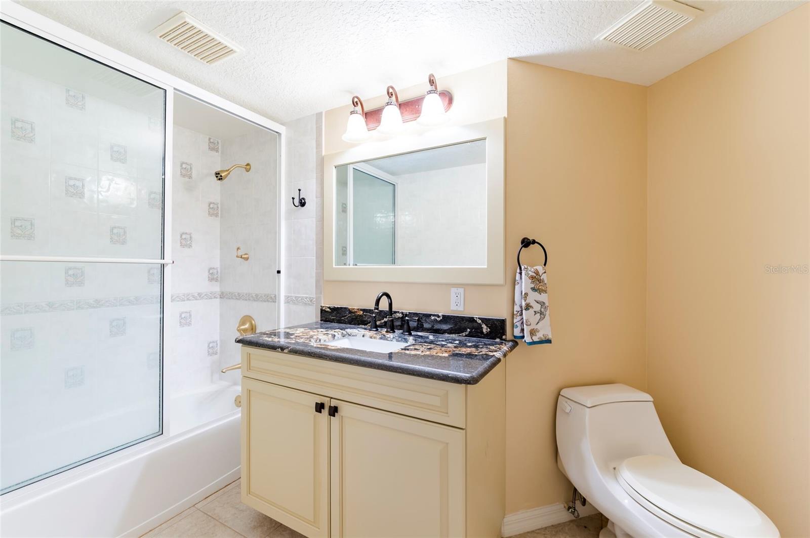 16750 GULF BLVD #214, NORTH REDINGTON BEACH, FL, 33708
