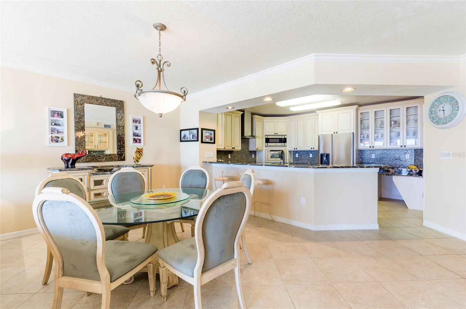16750 GULF BLVD #214, NORTH REDINGTON BEACH, FL, 33708