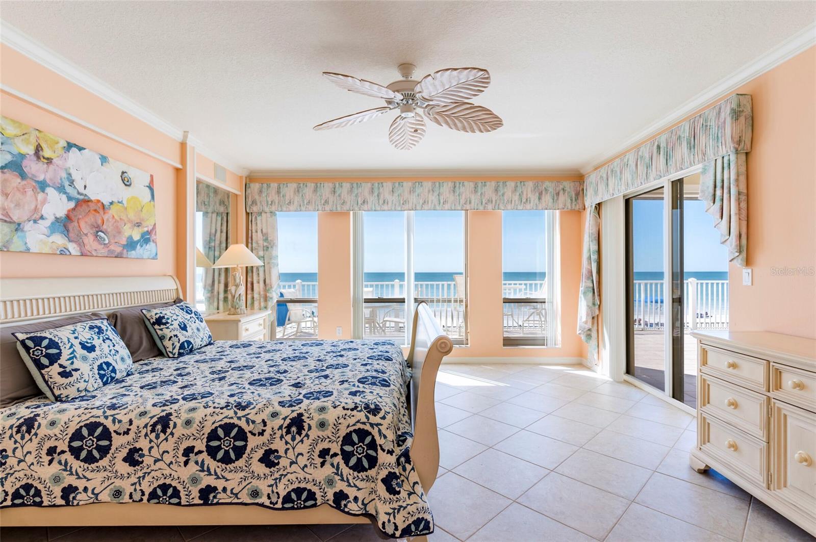 16750 GULF BLVD #214, NORTH REDINGTON BEACH, FL, 33708