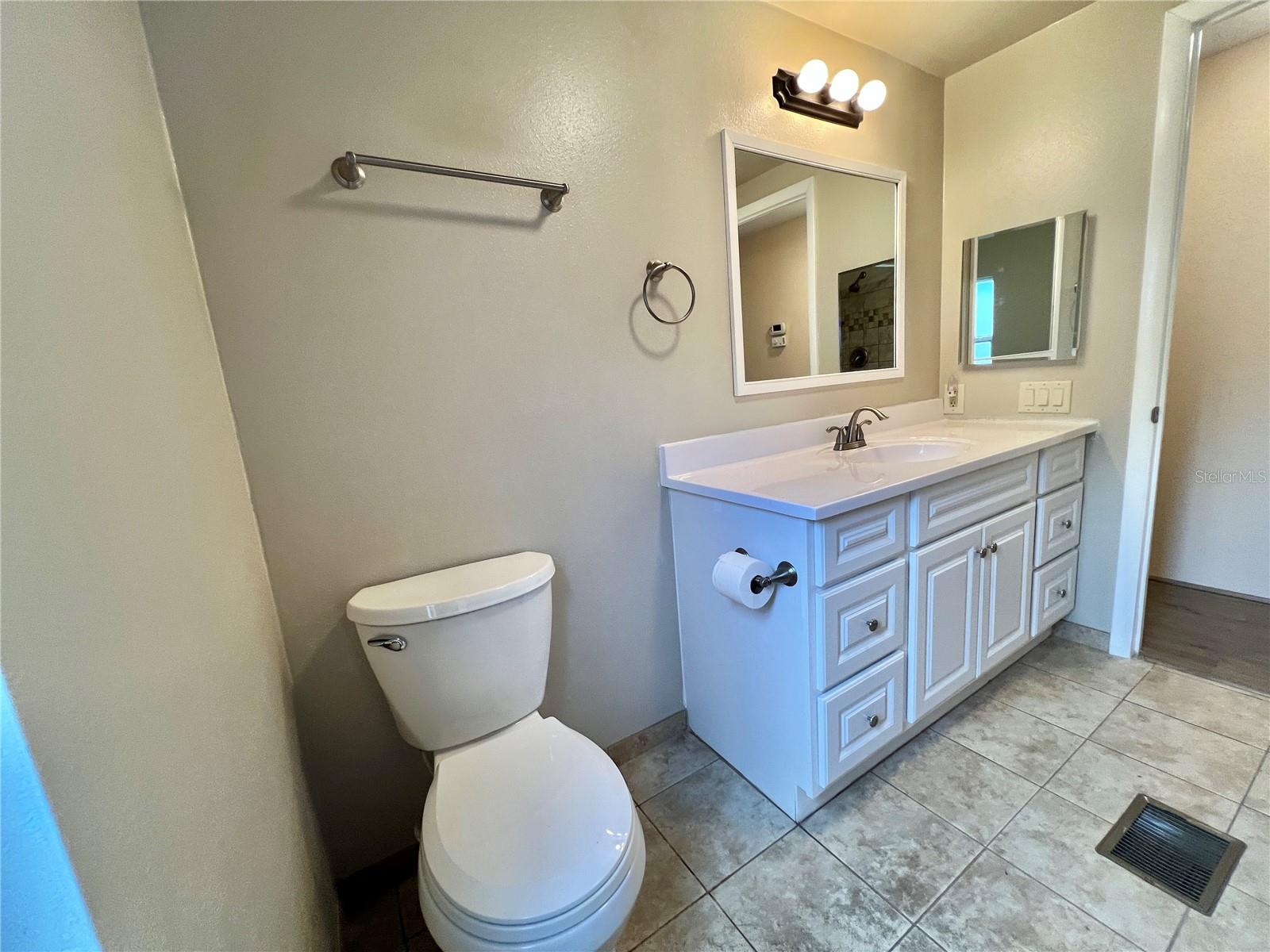 176 AZALEA TRL, LEESBURG, FL, 34748