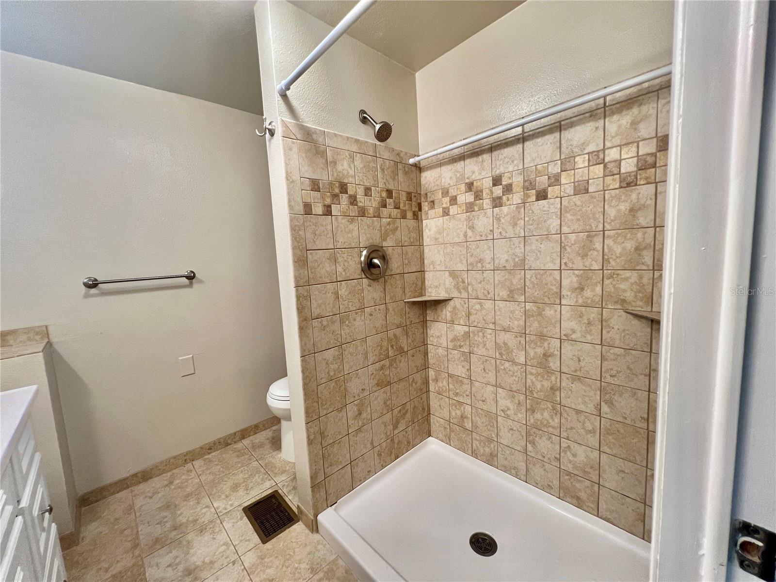 176 AZALEA TRL, LEESBURG, FL, 34748