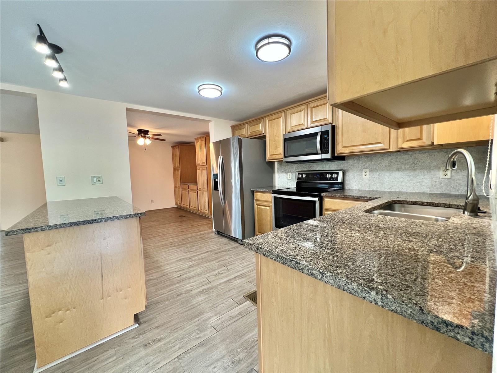 176 AZALEA TRL, LEESBURG, FL, 34748