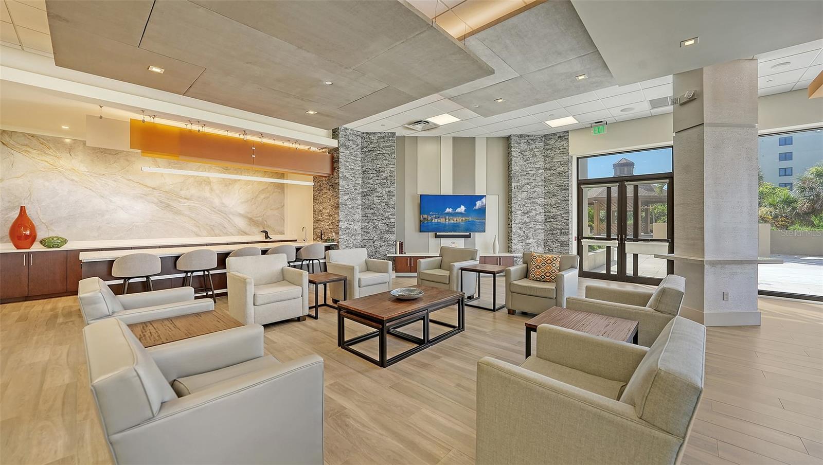 1211 GULF OF MEXICO DR #408, LONGBOAT KEY, FL, 34228