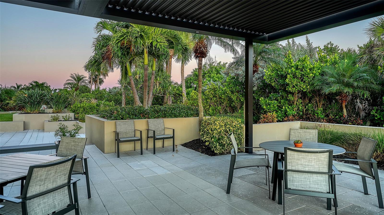 1211 GULF OF MEXICO DR #408, LONGBOAT KEY, FL, 34228