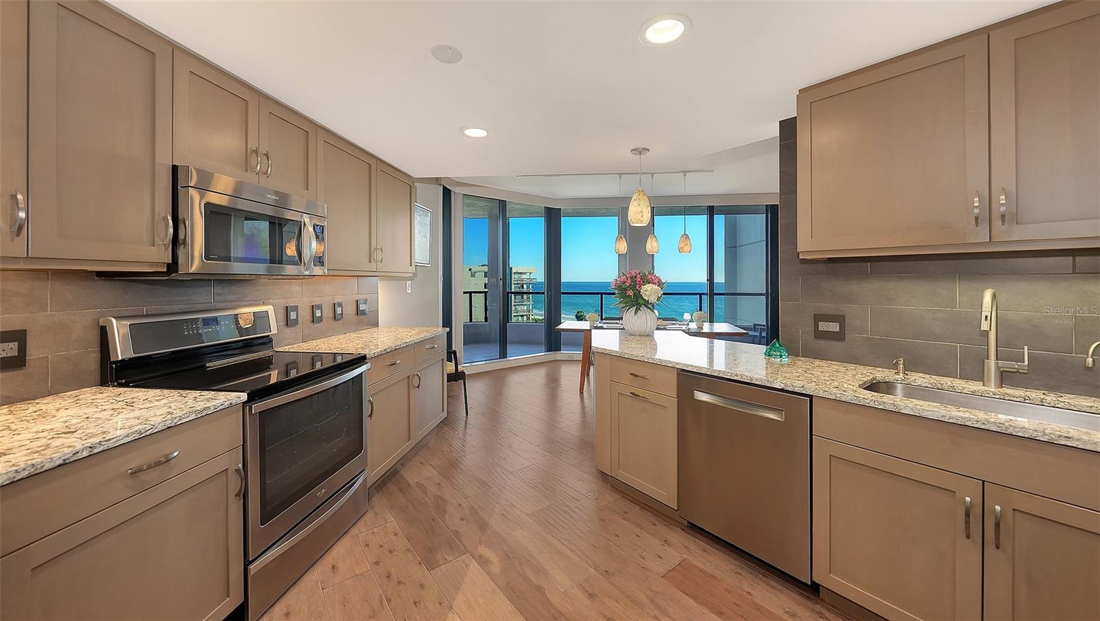 1211 GULF OF MEXICO DR #408, LONGBOAT KEY, FL, 34228