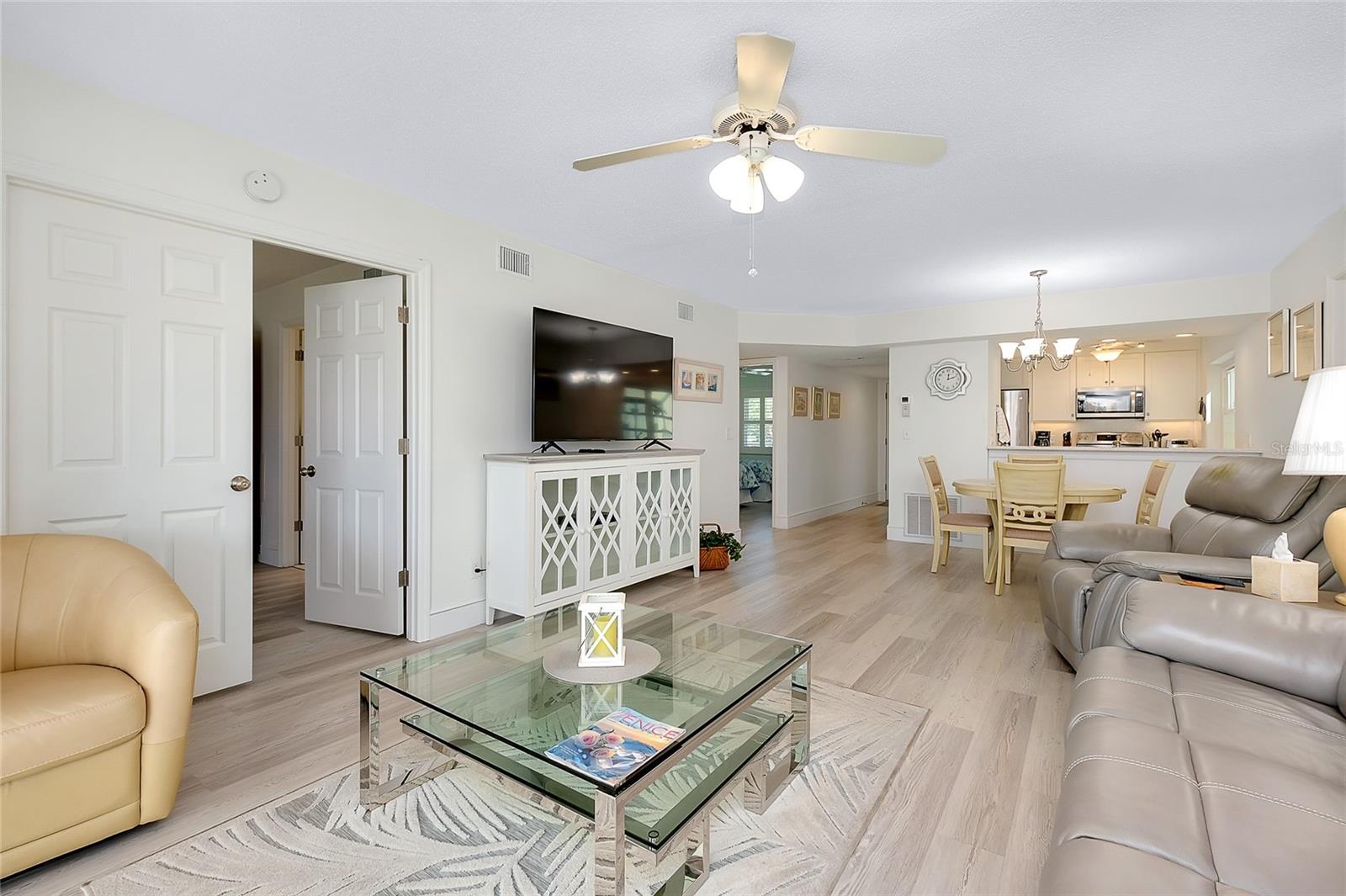 433 CERROMAR LN #430, VENICE, FL, 34293