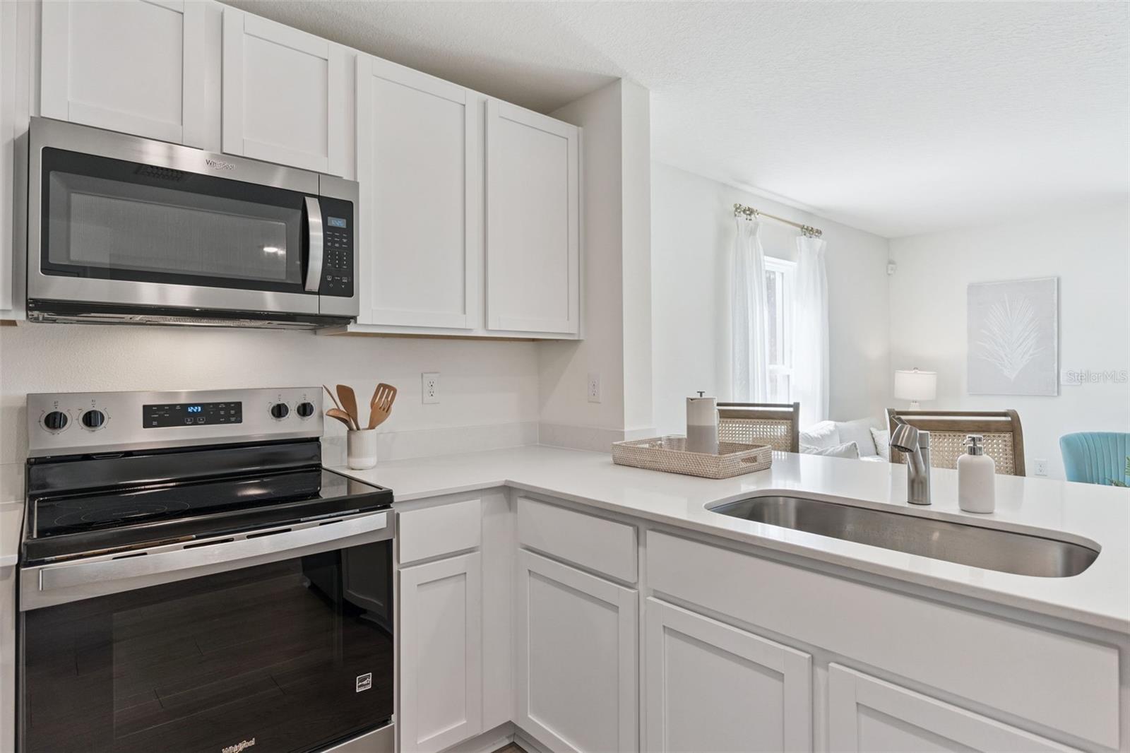 517 ZINFANDEL DR, DAYTONA BEACH, FL, 32117