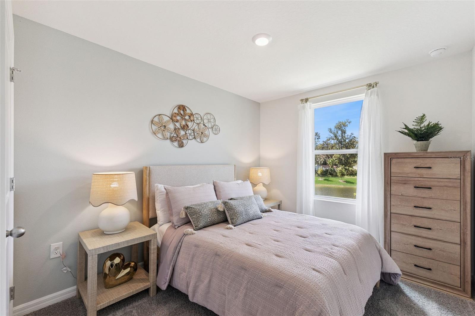 517 ZINFANDEL DR, DAYTONA BEACH, FL, 32117