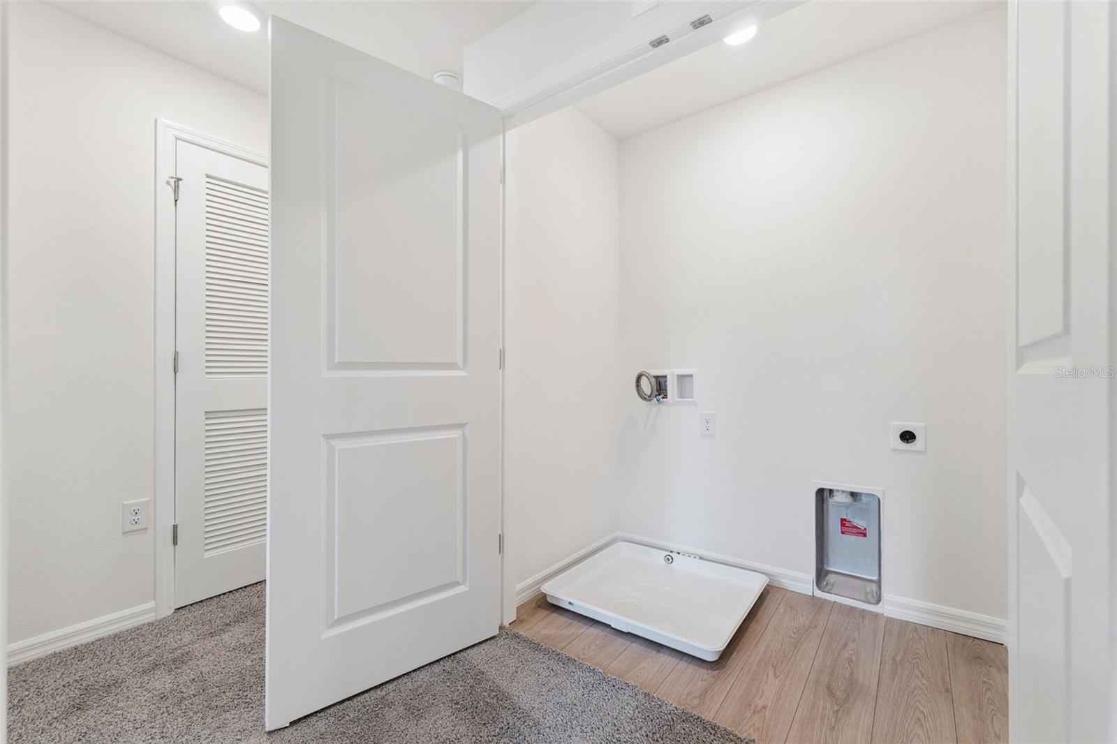 517 ZINFANDEL DR, DAYTONA BEACH, FL, 32117