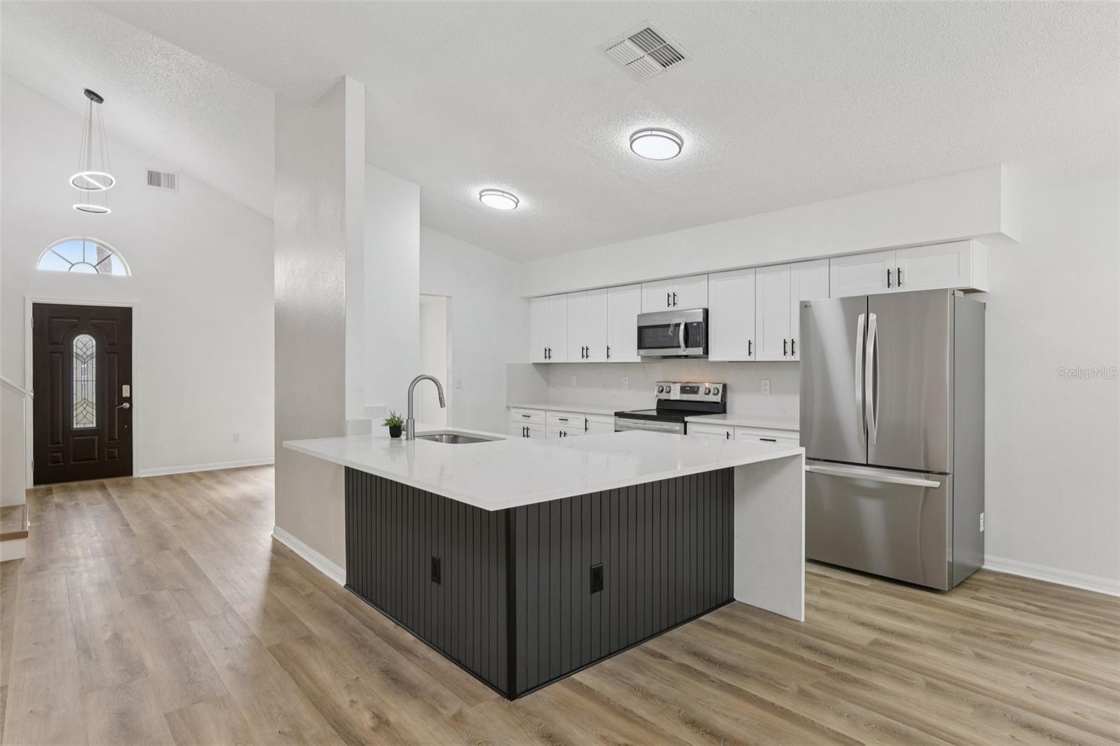 3032 BLOOMSBURY DR, KISSIMMEE, FL, 34747