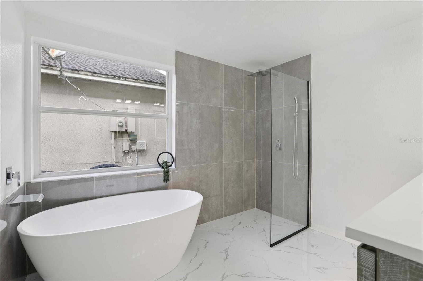 3032 BLOOMSBURY DR, KISSIMMEE, FL, 34747