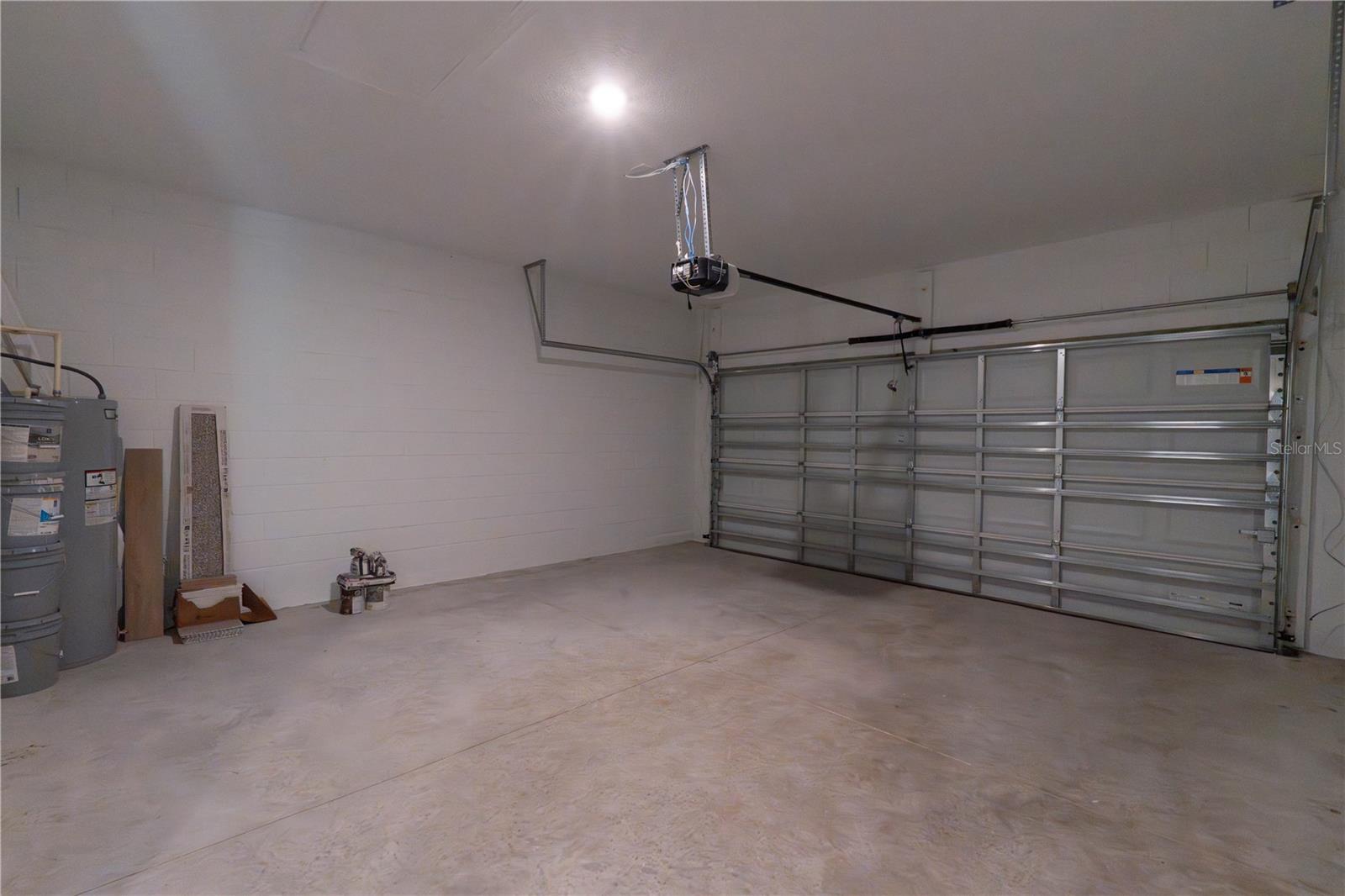 1 GINGER CIR, LEESBURG, FL, 34748