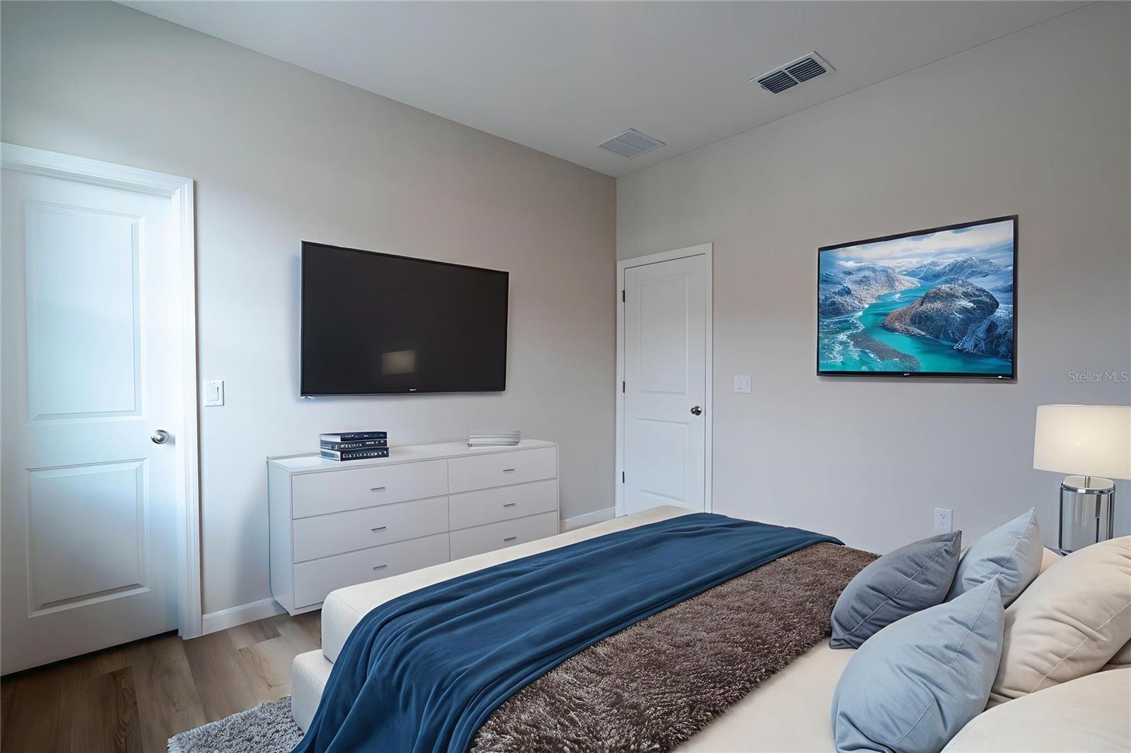 1 GINGER CIR, LEESBURG, FL, 34748