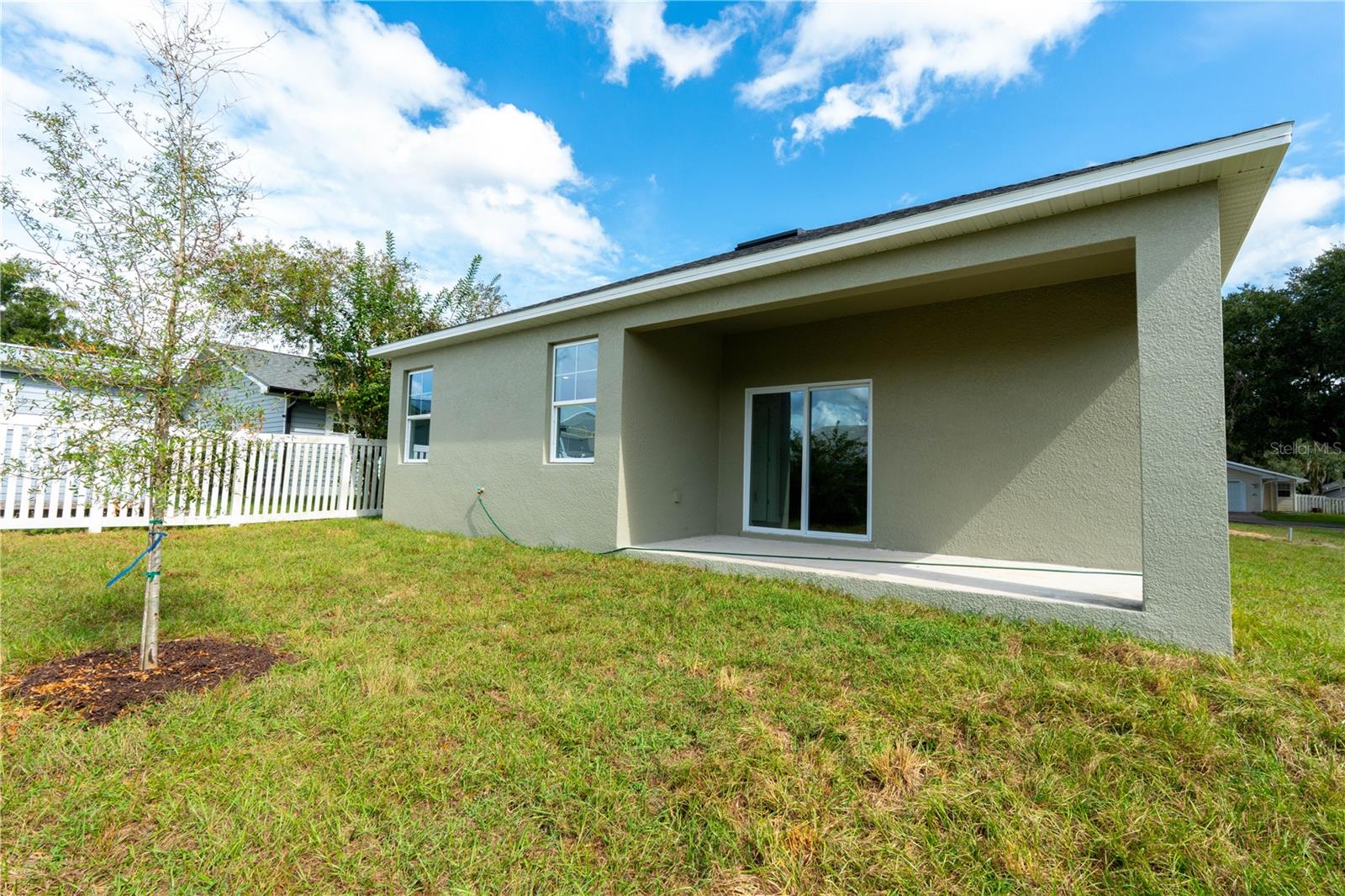 1 GINGER CIR, LEESBURG, FL, 34748