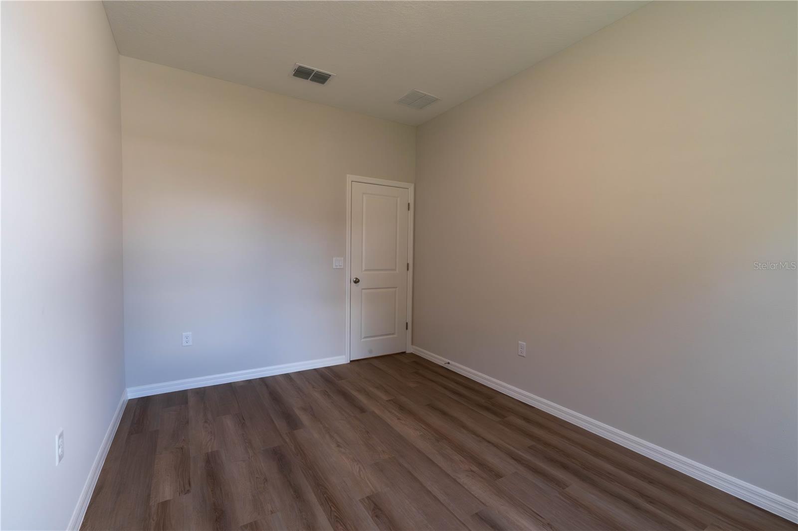 1 GINGER CIR, LEESBURG, FL, 34748