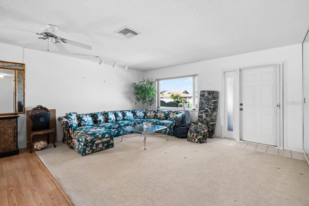 606 FORT DUQUESNA DR, SUN CITY CENTER, FL, 33573